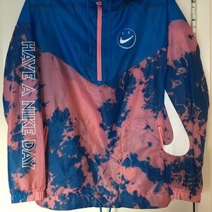 Nike drawstring windbreaker